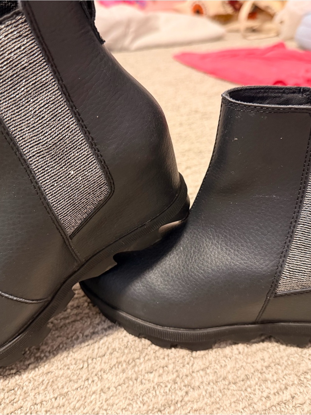 Sorel Joan of Arctic Wedge Chelsea Ankle Boots with Elastic Panels -Black girls